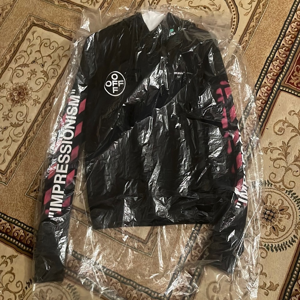 Off white hoodie men’s Xsmall worn 2ce